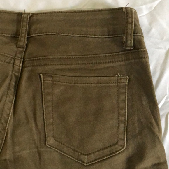 ❤️5/$25 Love Culture Olive Green Skinny Jeans - Picture 5 of 5